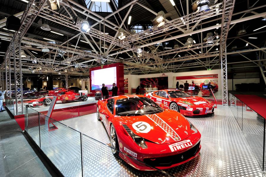  Ferrari 458 Italia Challenge 2010 года  (фото 16 из 52)